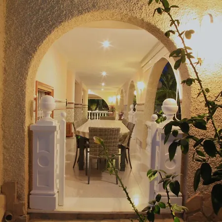 Iluminada Con Chimenea, Barbacoa Y Piscina Cerca Playa Elx