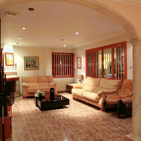 Iluminada Con Chimenea, Barbacoa Y Piscina Cerca Playa Elx